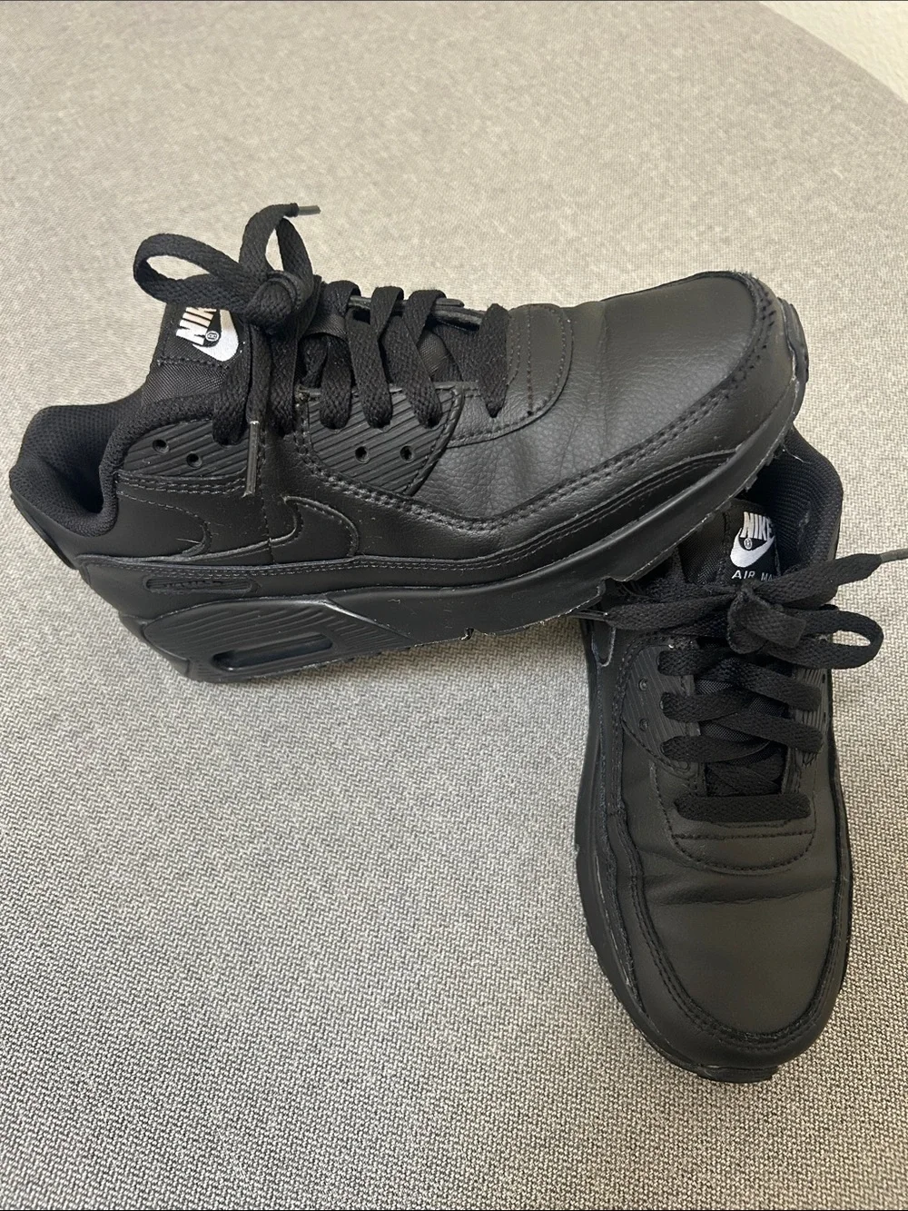 Nike Black Air Max Low-Top